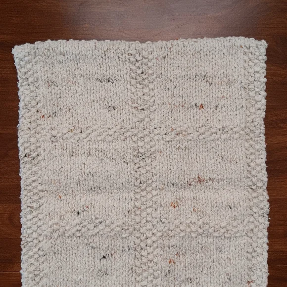 Hand Crafted Hand Knit Flecked Oatmeal Windowpane Cotton Blend Hand Towel - Picture 3 of 8